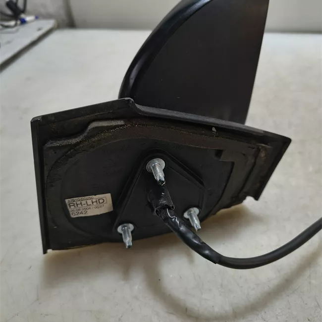 Retrovisore esterno regolazione elettrica destro con cristallo