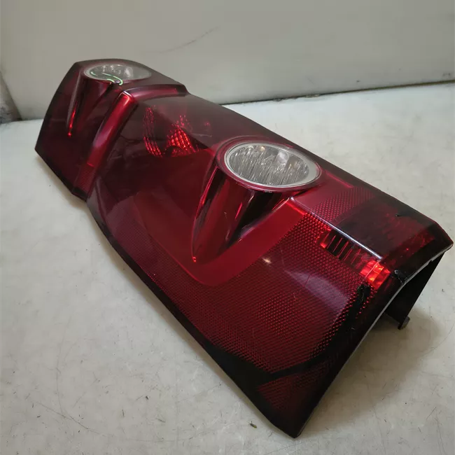 Fanale posteriore sinistro