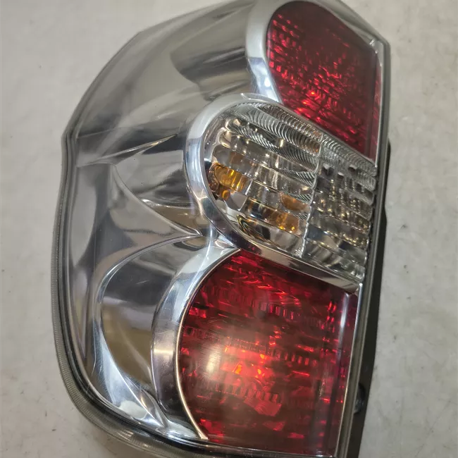 Fanale posteriore sinistro