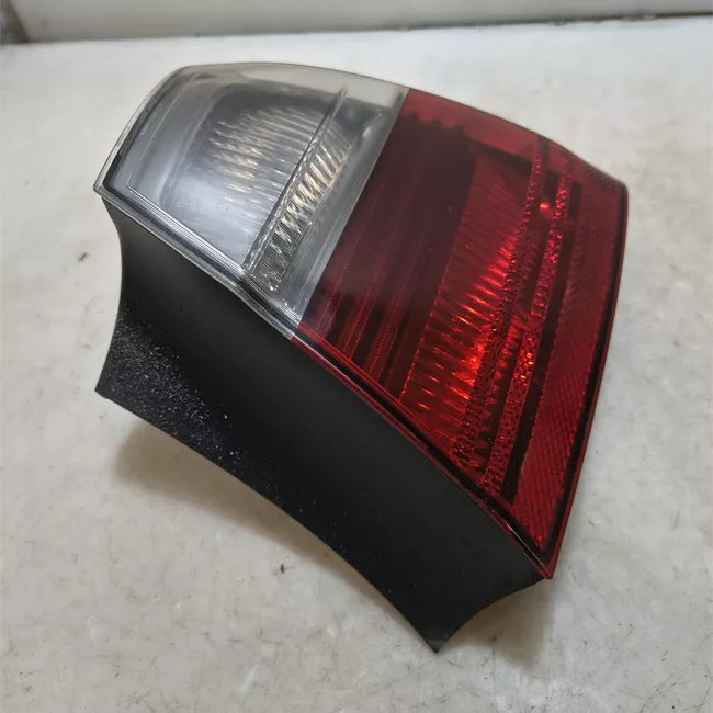 Fanale posteriore parte esterno destro