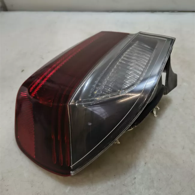 Fanale posteriore parte esterno destro