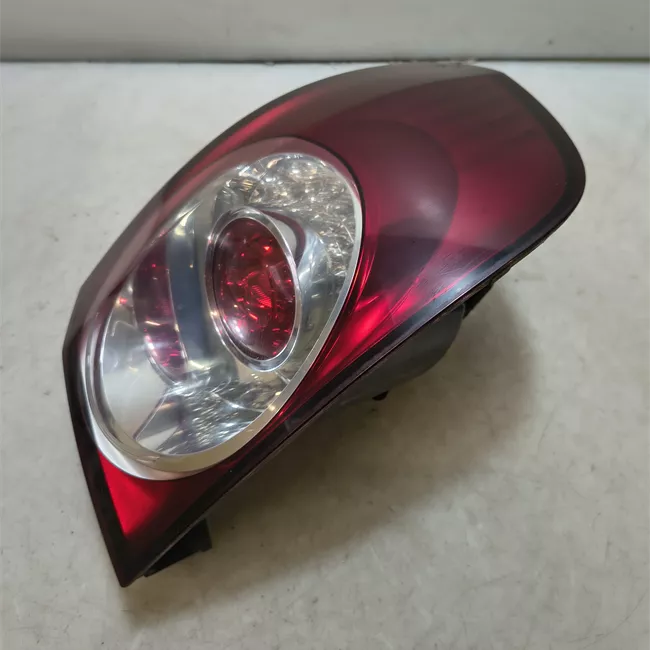 Fanale posteriore parte esterno destro