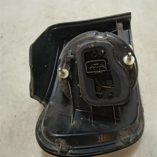 Fanale posteriore parte esterno destro