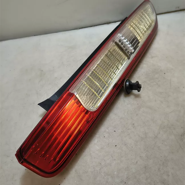 Fanale posteriore sinistro