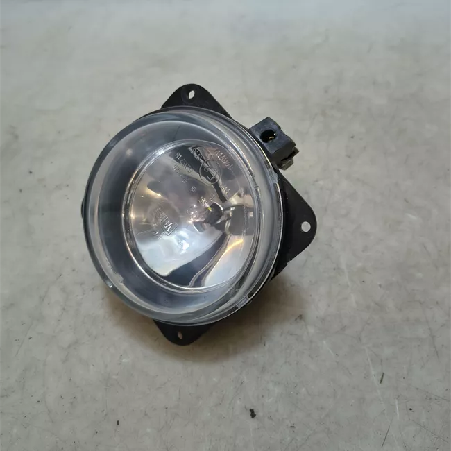 Proiettore fendinebbia destro