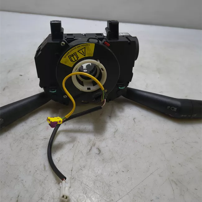 Devioguidasgancio comandi al volante nero