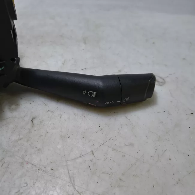 Devioguidasgancio comandi al volante nero