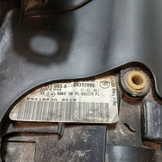 Proiettore sinistro Xeno