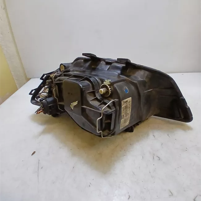 Proiettore sinistro Doppio alogeno