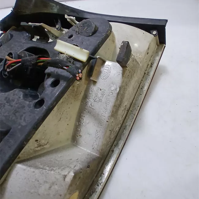 Fanale posteriore destro