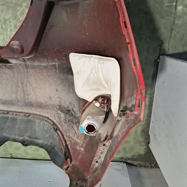 Paraurti posteriore primer