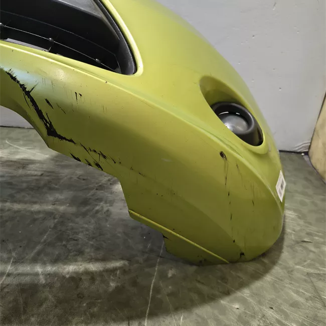 Paraurti anteriore con fendinebbia Primer