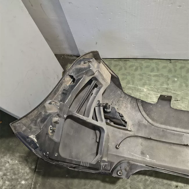 Paraurti posteriore primer