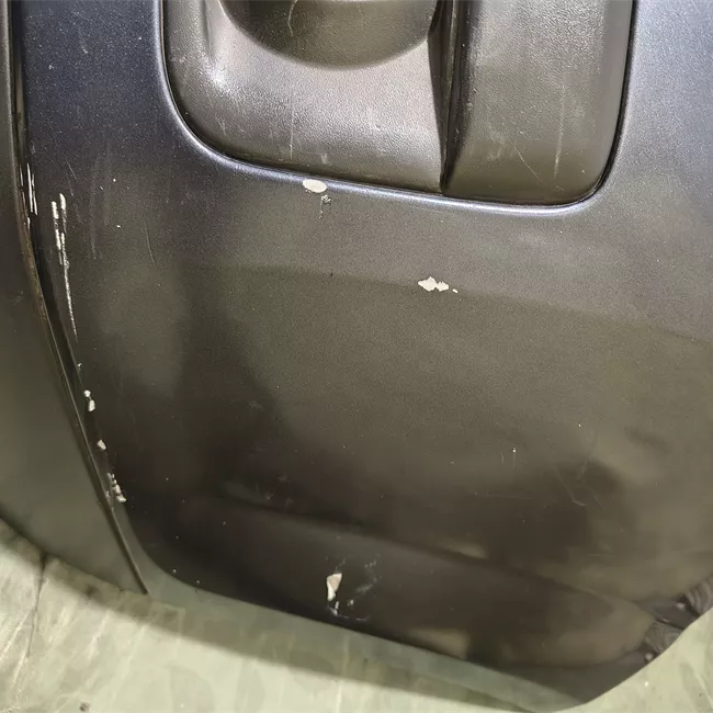 Paraurti anteriore con primer