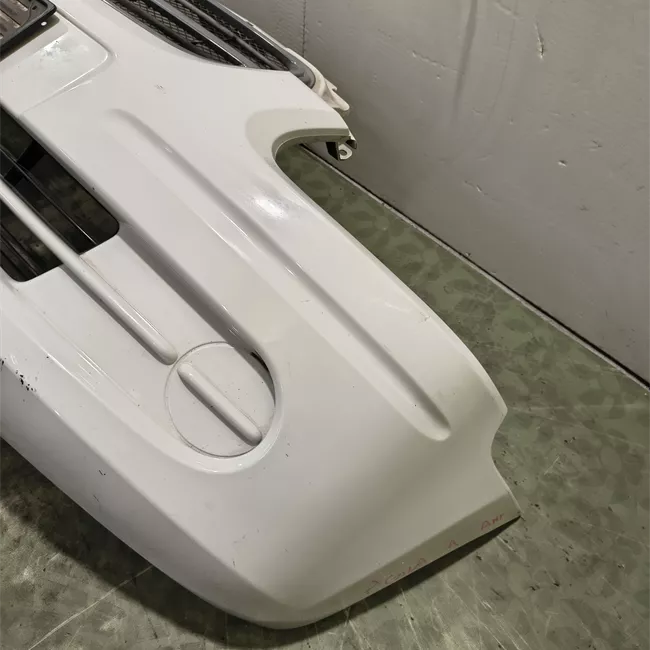 Paraurti anteriore t.4G000001>