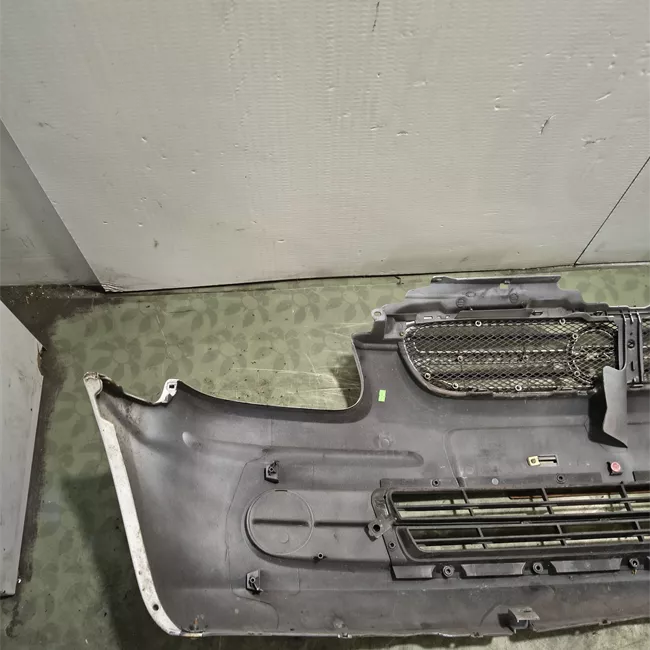 Paraurti anteriore t.4G000001>