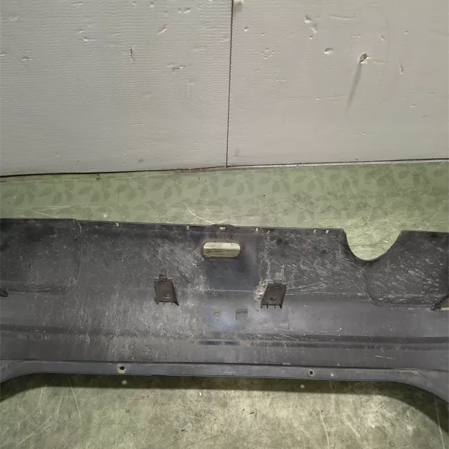 Paraurti posteriore NJOY primer