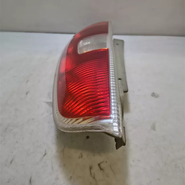 Fanale posteriore destro