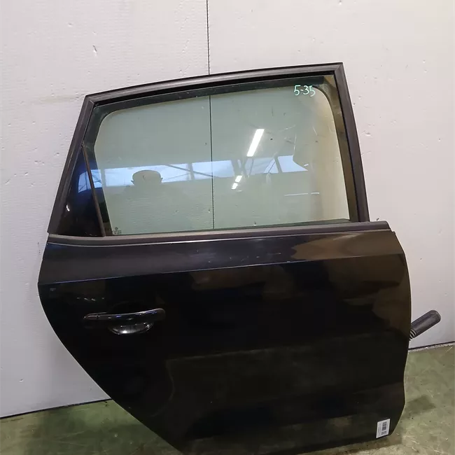 Porta posteriore destra