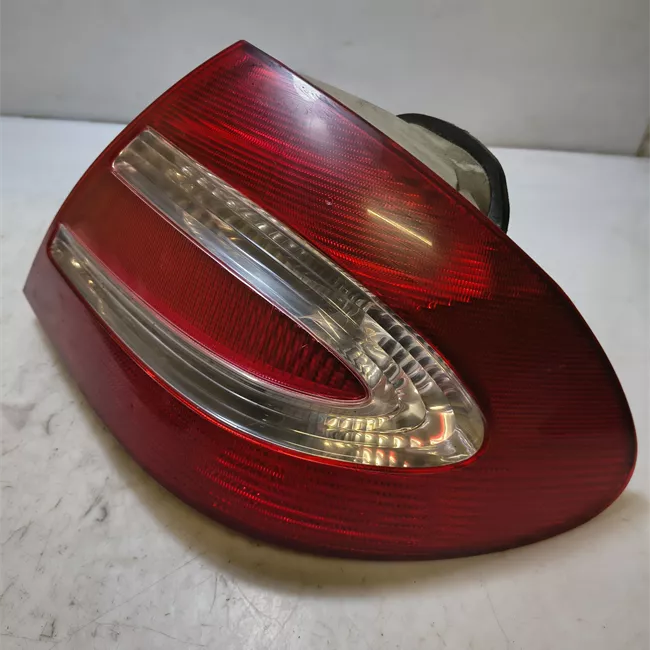 Fanale posteriore destro