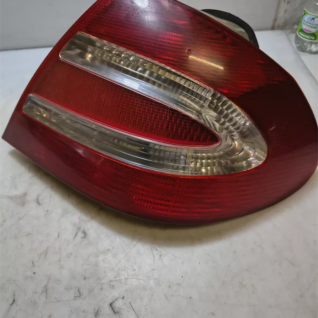 Fanale posteriore destro