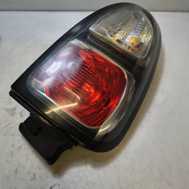 Fanale posteriore destro