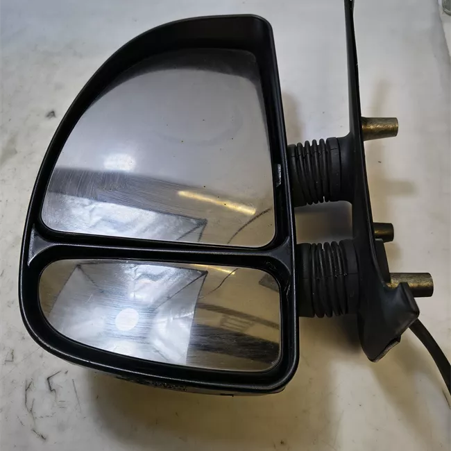 Retrovisore esterno sinistro