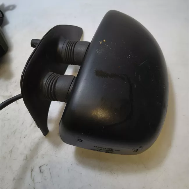 Retrovisore esterno sinistro