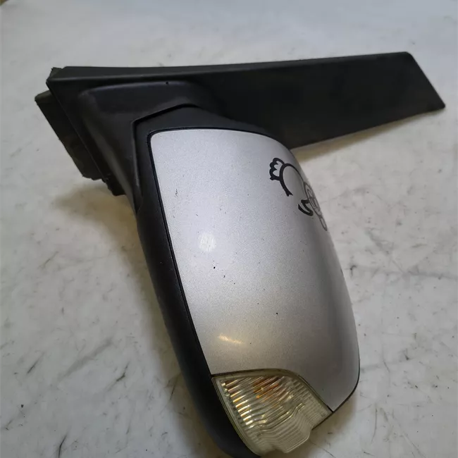 Retrovisore esterno regolazione elettrica sinistro con fanalino laterale