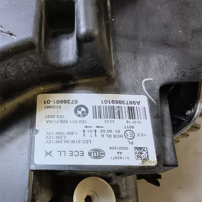 Proiettore sinistro Led