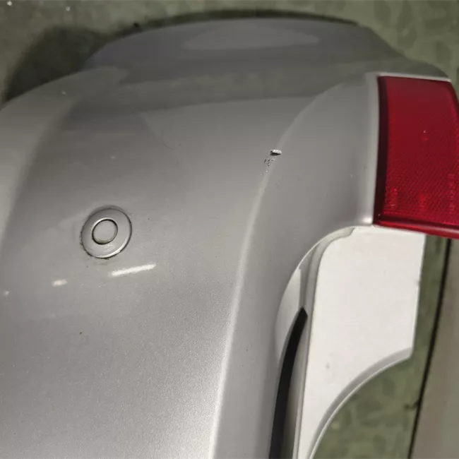 Paraurti posteriore con primer