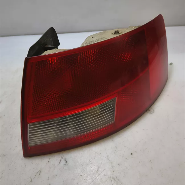 Fanale posteriore destro