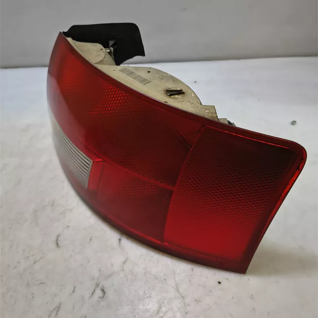 Fanale posteriore destro