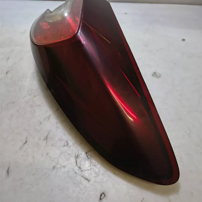 Fanale posteriore parte esterno destro