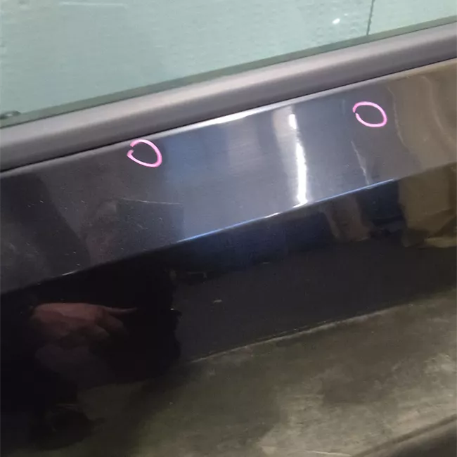 Porta anteriore sinistra