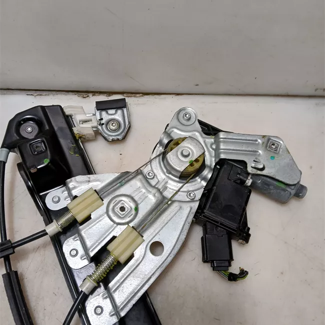 Alzacristallo elettrico porta anteriore sinistro con motorino