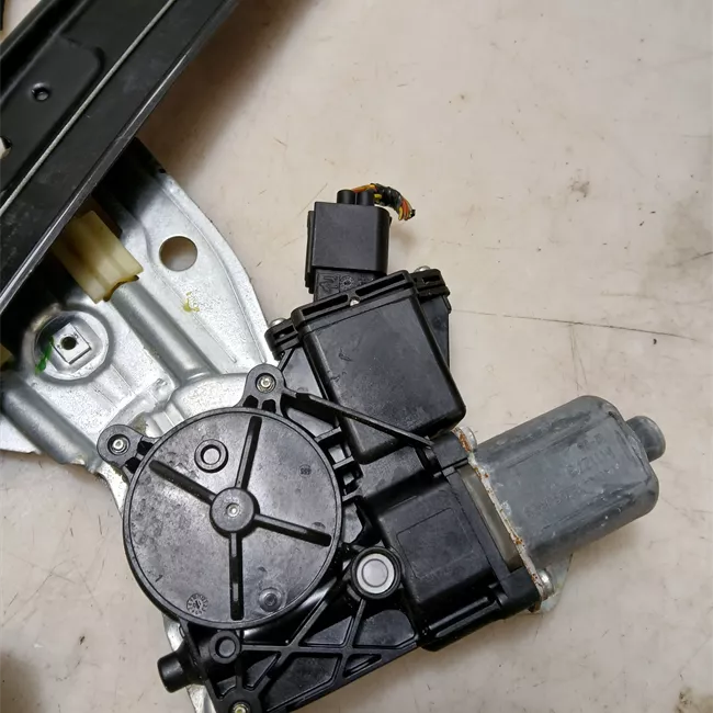 Alzacristallo elettrico porta anteriore sinistro con motorino