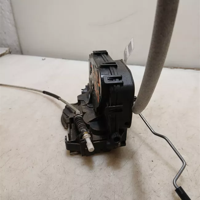 Serratura porta anteriore destra