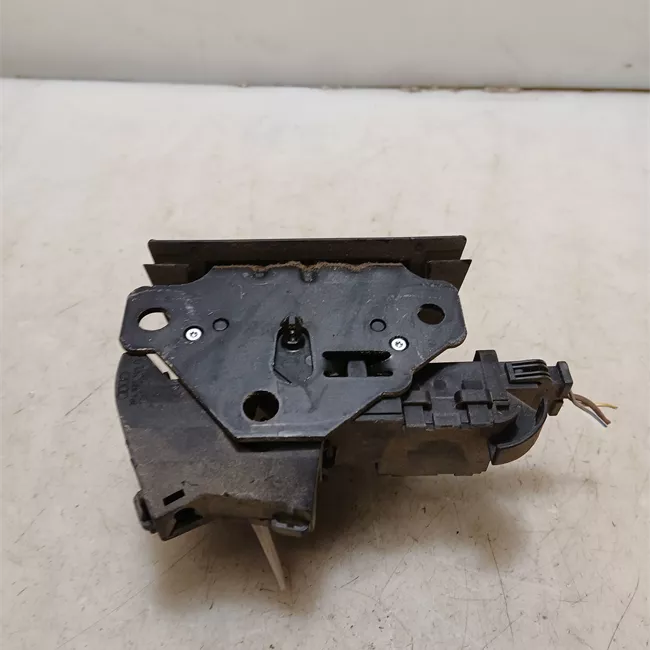 Serratura portello posteriore