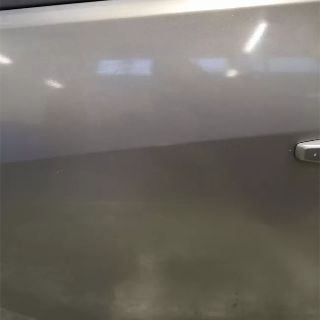 Porta anteriore sinistra