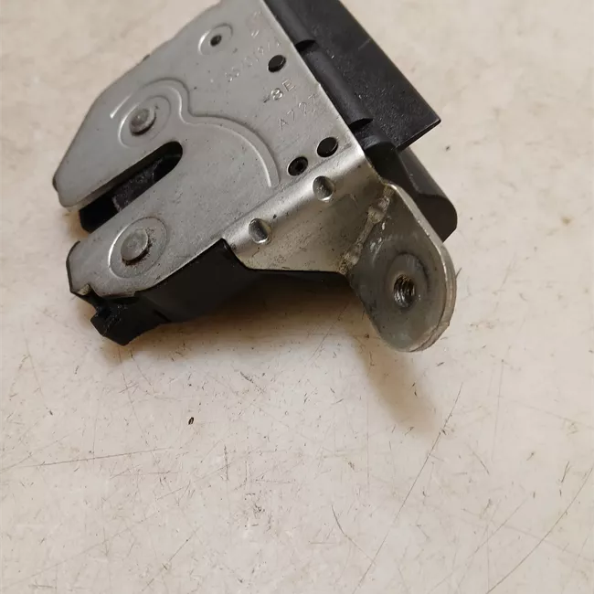 Serratura portello posteriore