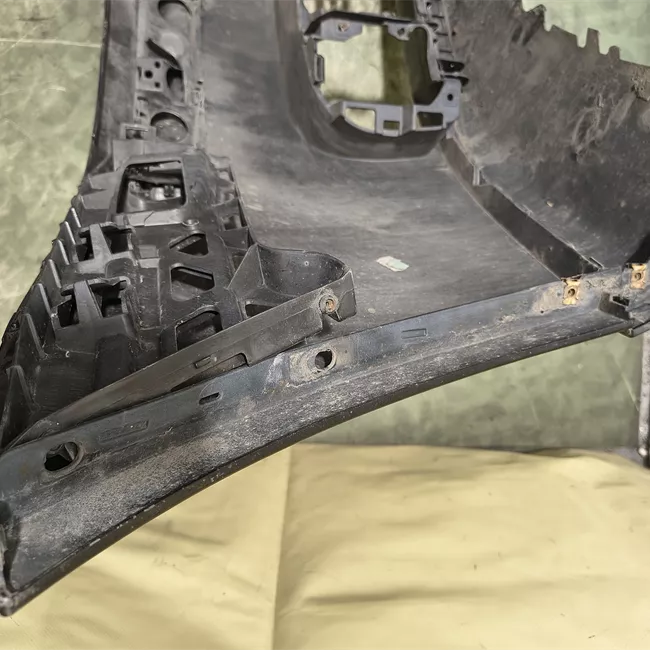 Paraurti anteriore primer