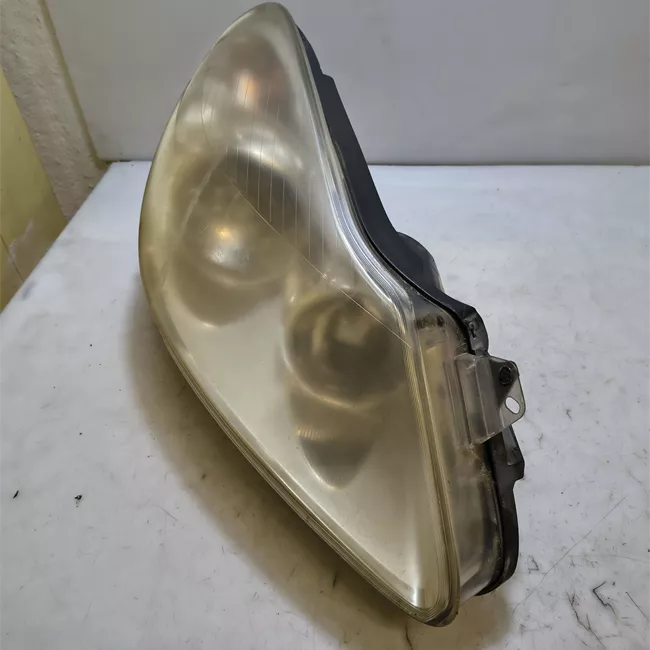 Proiettore destro cromo