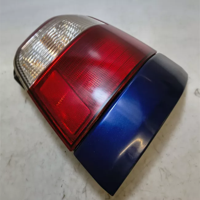 Fanale posteriore destro