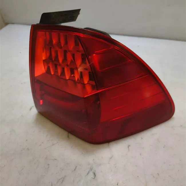 Fanale posteriore parte esterno destro