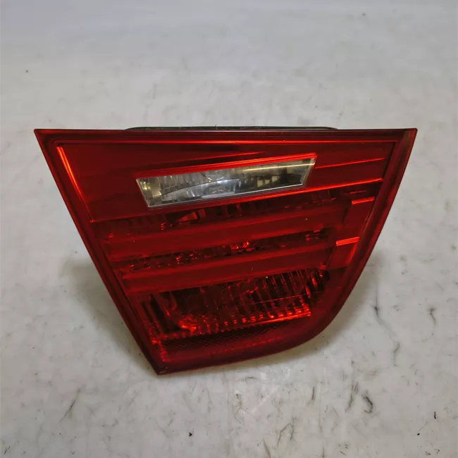 Fanale posteriore parte interno sinistro