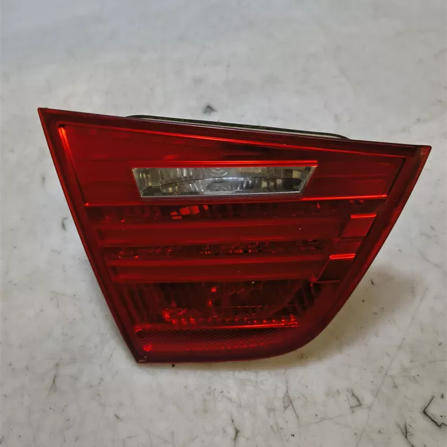 Fanale posteriore parte interno sinistro