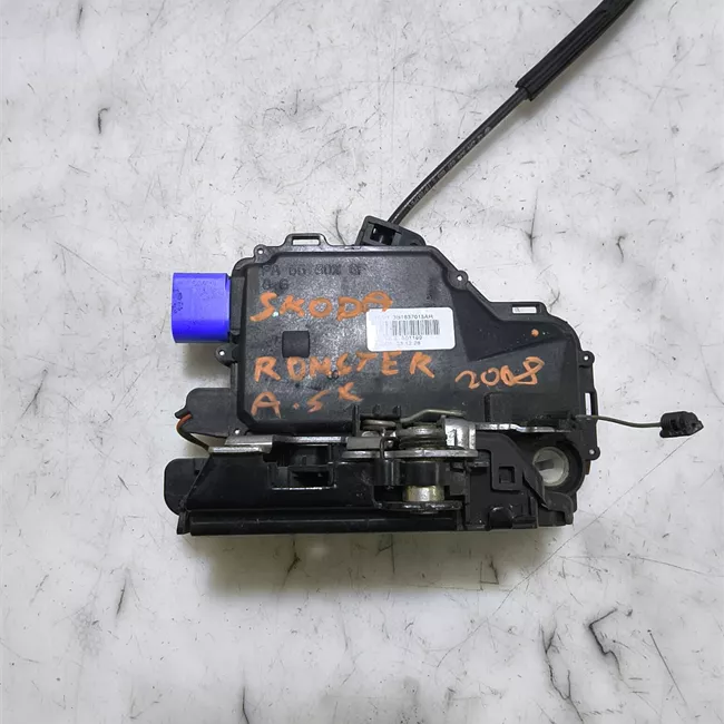 Serratura porta anteriore sinistra con chiusura centralizzata telecomando