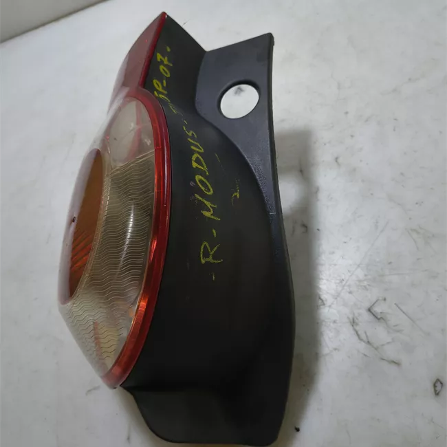 Fanale posteriore destro