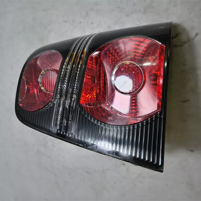 Fanale posteriore destro rosso